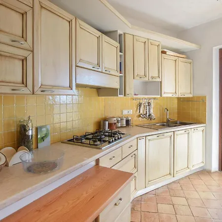 2 Bedroom Beautiful In *