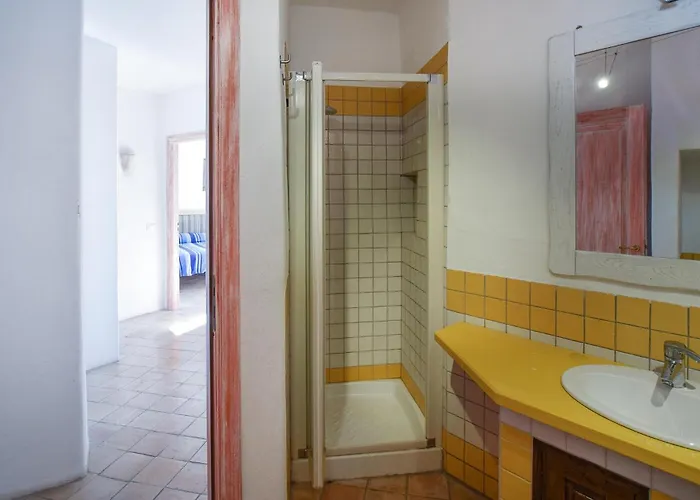 2 Bedroom Beautiful In *