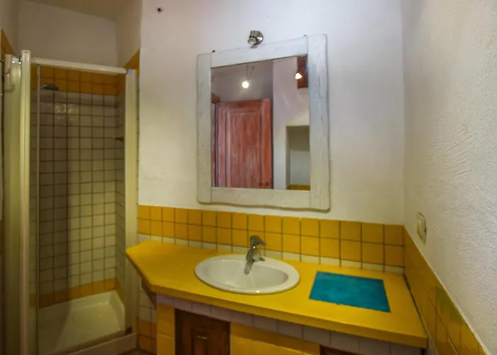 2 Bedroom Beautiful In